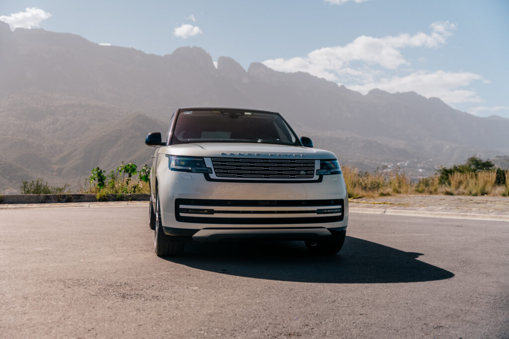 Range Rover Autobiography 2024 — foto 2