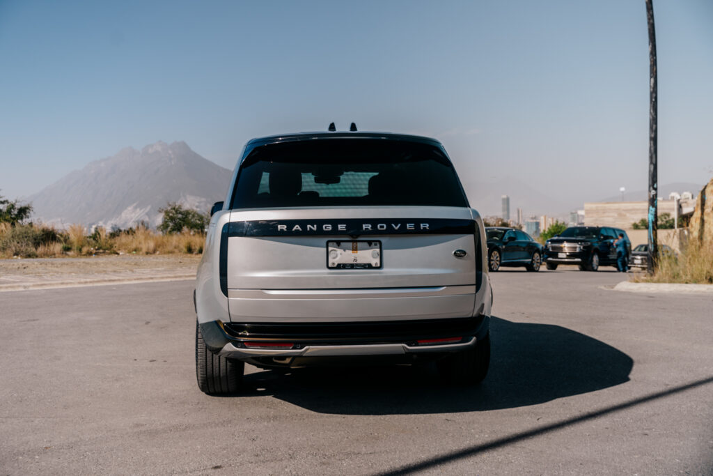 Range Rover Autobiography 2024 — foto 3