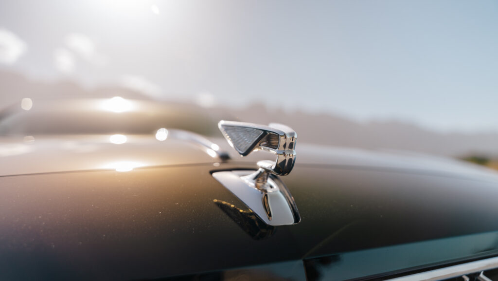 Bentley Flying Spur Azure Híbrido 2024 — foto 3