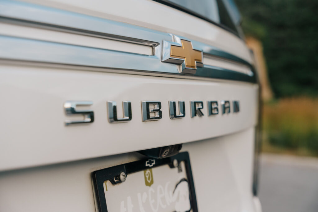 Suburban Blanca 2024 — foto 5