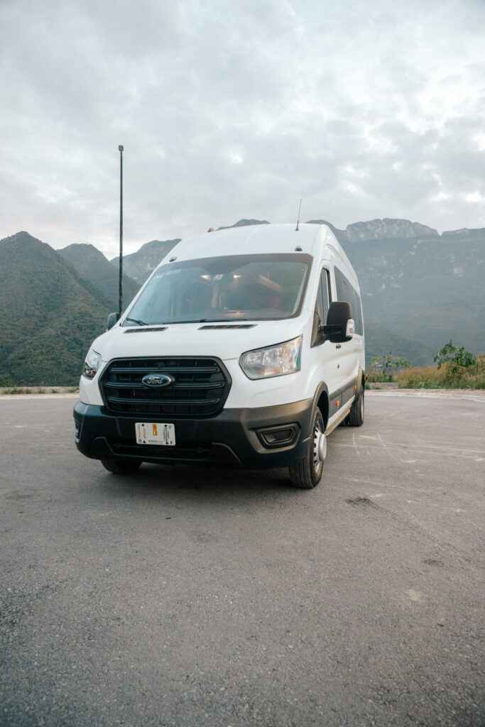 Ford Transit Van 2023 — foto 3