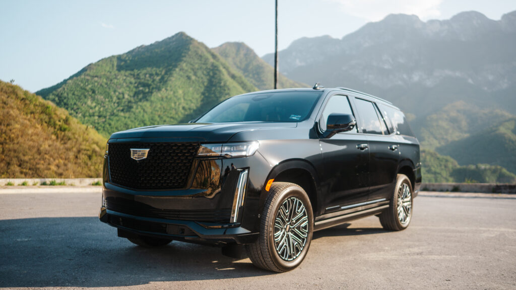 Cadillac Escalade 2024 — foto 2