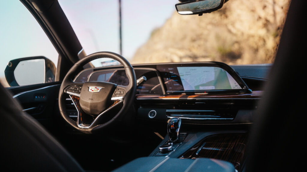 Cadillac Escalade 2024 — foto 3