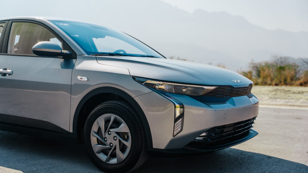 KIA K3 2024 — foto 6